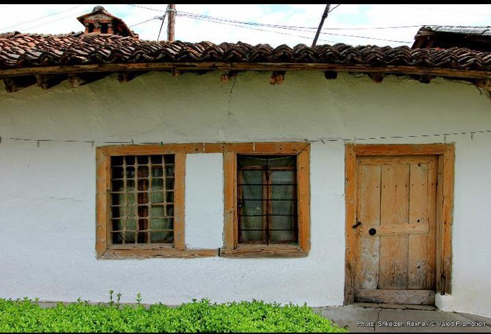 Bujtina Zhaveli Bed & Breakfast Gjakova Exterior foto